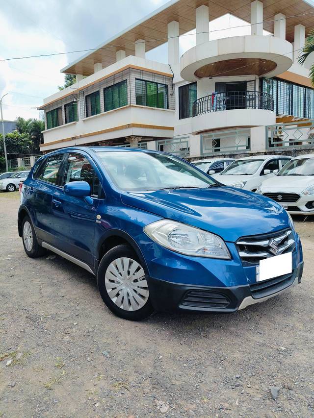 https://images10.gaadi.com/usedcar_image/4167024/original/processed_d85c769368edd5050bd6fa4821d9c680.jpg?imwidth=6400