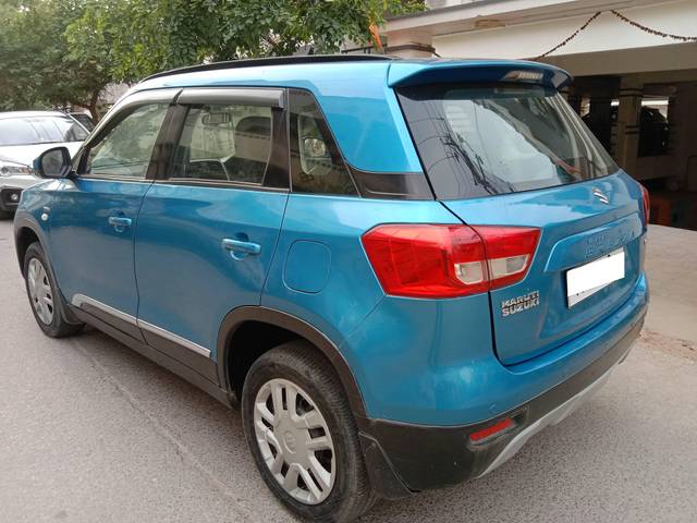 https://images10.gaadi.com/usedcar_image/4167107/original/processed_c1f454ddebf0e58875c0c0a88809910a.jpg?imwidth=6402