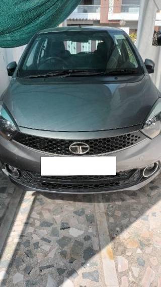 Tata Tiago 2015-2019 Tata Tiago 1.05 Revotorq XZ Plus