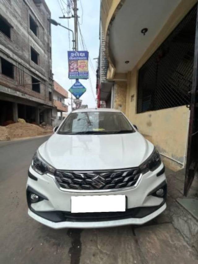 https://images10.gaadi.com/usedcar_image/4167163/original/processed_30c27069-42a4-4398-9a7e-07f4ab8a858e.jpg?imwidth=6400