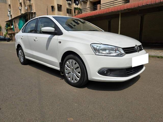 https://images10.gaadi.com/usedcar_image/4167230/original/processed_f15244d87e74cb4d13703f07a46cf3e0.jpg?imwidth=6400