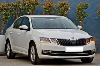 Skoda Octavia 2013-2021 Skoda Octavia 1.8 TSI AT Style