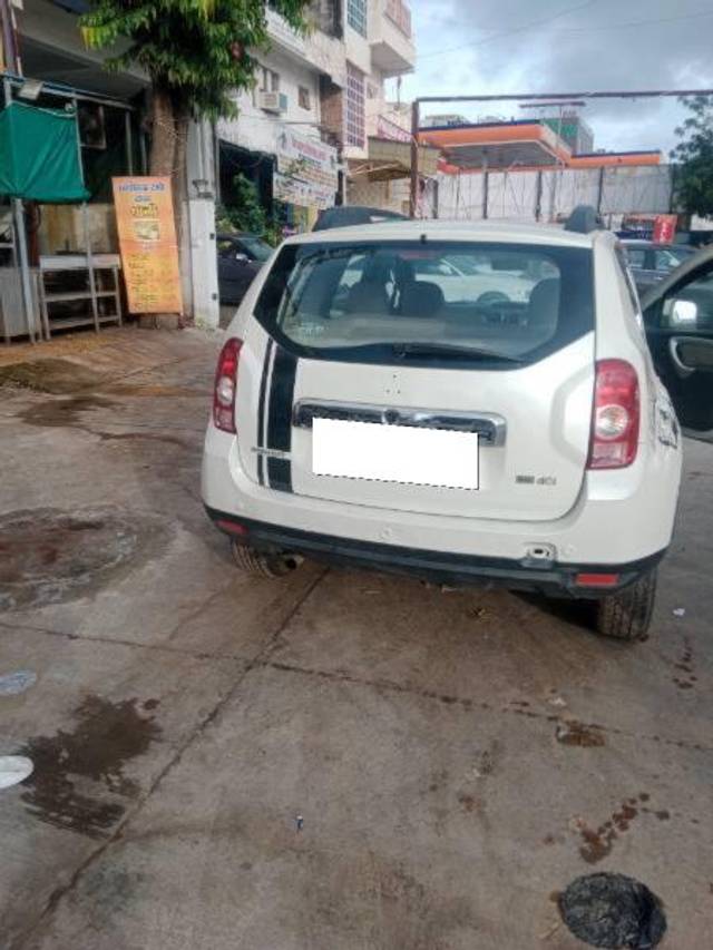 https://images10.gaadi.com/usedcar_image/4167331/original/processed_31113a8a-669d-47b4-848b-3cb819e8d028.jpg?imwidth=6400