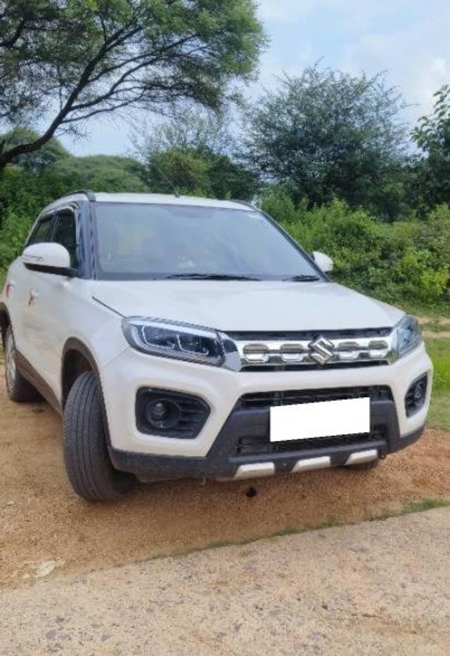 https://images10.gaadi.com/usedcar_image/4167395/original/processed_bb6a2ebb-ccd2-4d74-b2f5-8b0b12e64179.jpg?imwidth=6400