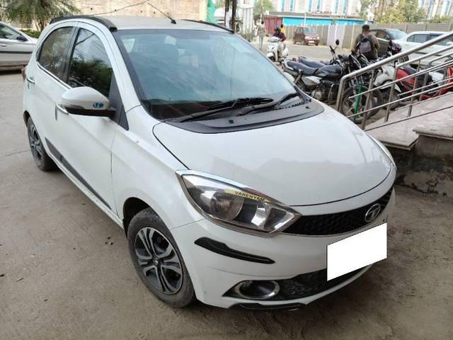 https://images10.gaadi.com/usedcar_image/4167412/original/processed_9b7cbfc7-d3be-4b1a-a497-c8d928af7179.jpg?imwidth=6400