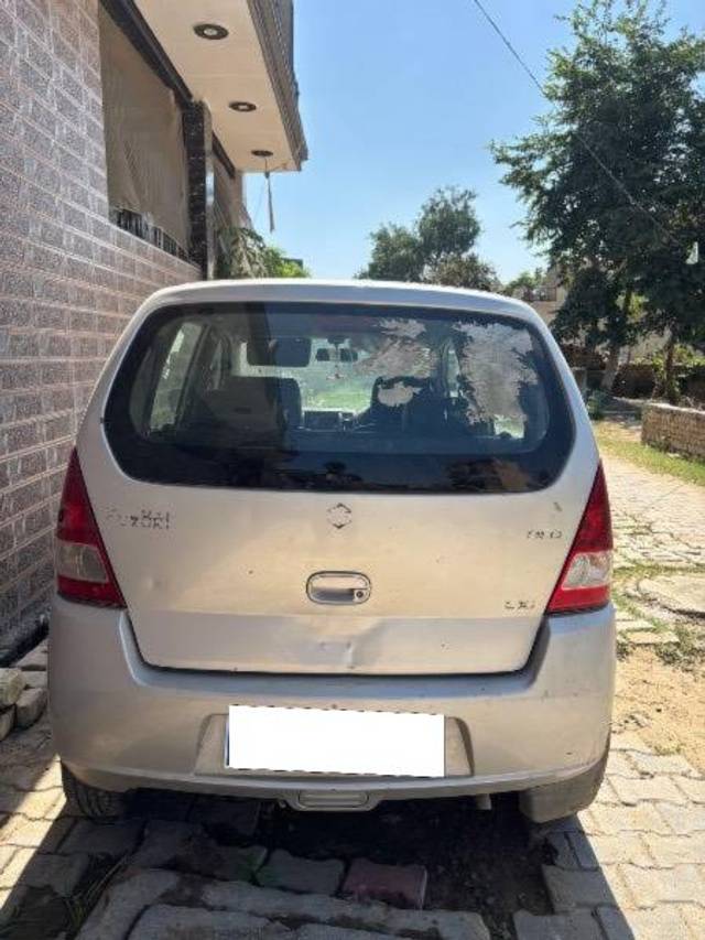 https://images10.gaadi.com/usedcar_image/4167618/original/processed_4e2f2b09-01a6-4537-bd98-eb4d9d3efc4a.jpeg?imwidth=6402