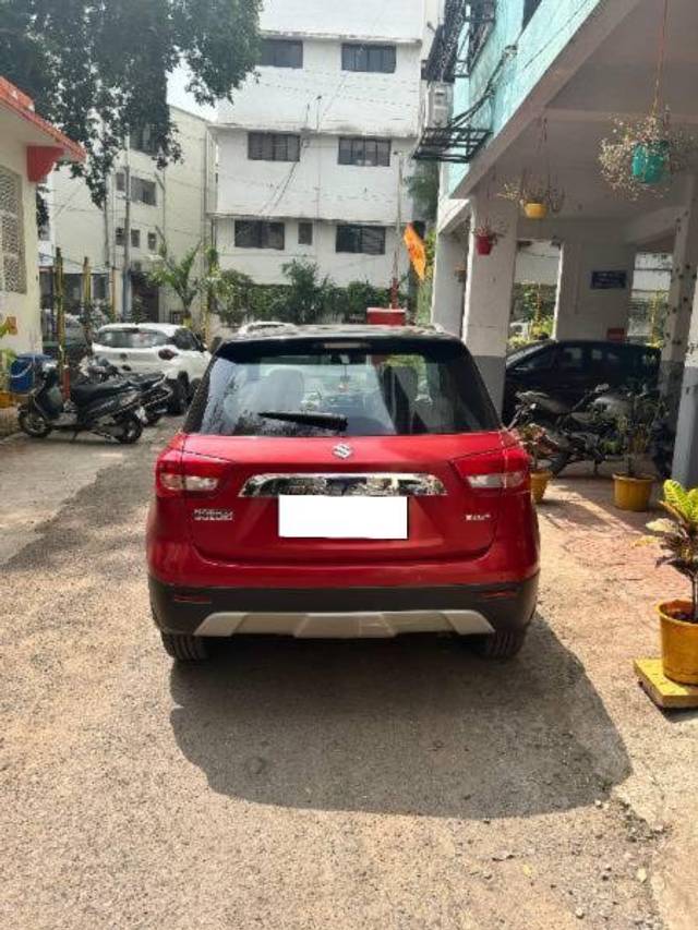 https://images10.gaadi.com/usedcar_image/4167627/original/processed_779644dd-aa15-4c63-9798-2c80d0080f14.jpeg?imwidth=6402