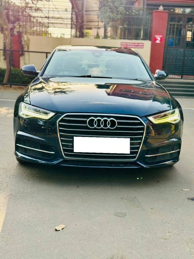 https://images10.gaadi.com/usedcar_image/4167690/original/processed_5bc6a4cd5a8cd3c08afc0415467e7b4f.jpg?imwidth=6401