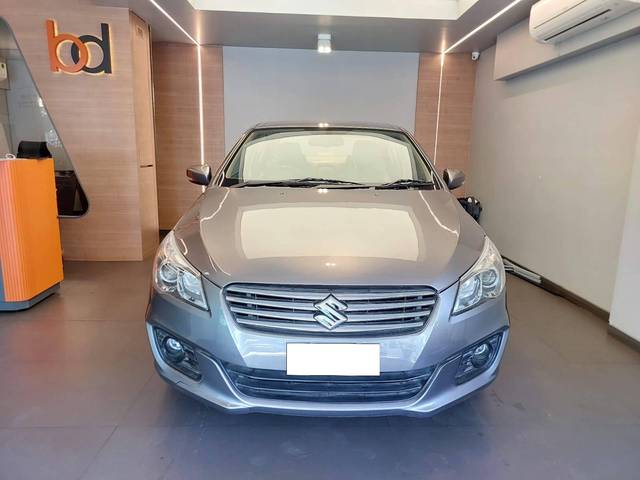 https://images10.gaadi.com/usedcar_image/4167789/original/processed_6e65f720c4acf7f662e983bf81dd8fbc.jpeg?imwidth=6400