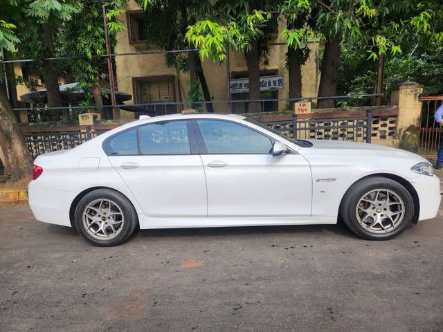 https://images10.gaadi.com/usedcar_image/4167875/original/processed_0132ba5e12b346107689f57c0208d6d7.jpg?imwidth=6401