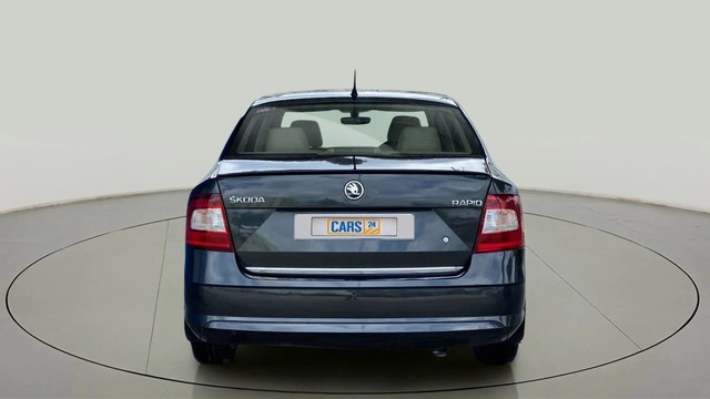 Second-hand 2017 Skoda Rapid 1.5 TDI AT Style BSIV for sale in Coimbatore-3