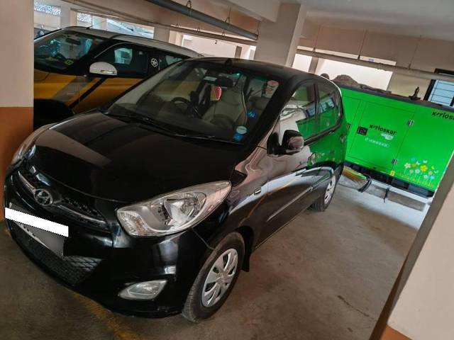 https://images10.gaadi.com/usedcar_image/4167944/original/processed_16c65d86-5513-42bb-9a11-d731b3dd73e6.jpg?imwidth=6400