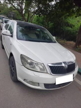 Skoda Laura 2007-2010 Skoda Laura L and K AT