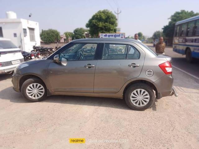 https://images10.gaadi.com/usedcar_image/4168082/original/processed_c43db63b-77fe-47c7-9f3d-173a612d95a8.jpg?imwidth=6402