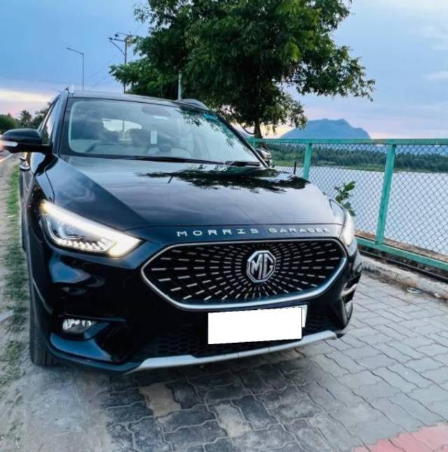 https://images10.gaadi.com/usedcar_image/4168086/original/processed_0f30ecfc-5f14-4858-9d0b-59427566db12.jpeg?imwidth=6400