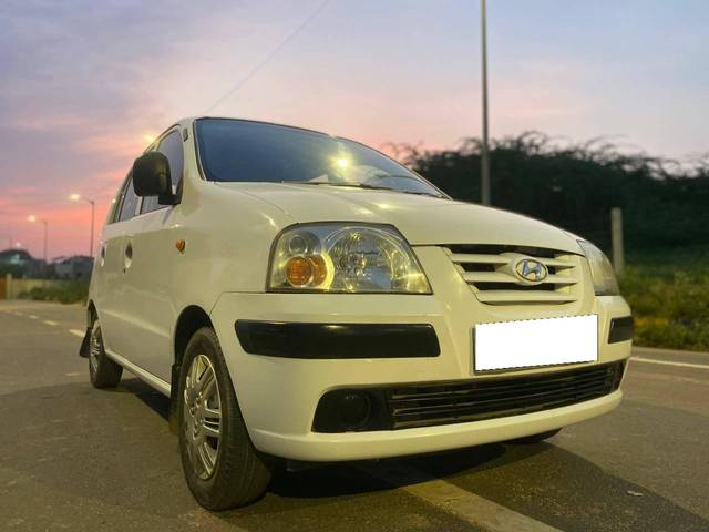 https://images10.gaadi.com/usedcar_image/4168119/original/processed_67c6fd2aada31d9698ab755948200e83.jpg?imwidth=6400