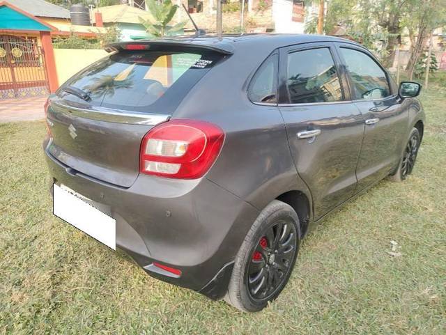 https://images10.gaadi.com/usedcar_image/4168153/original/processed_2f132a45-86a4-4ed5-a419-48cd81149325.jpg?imwidth=6402