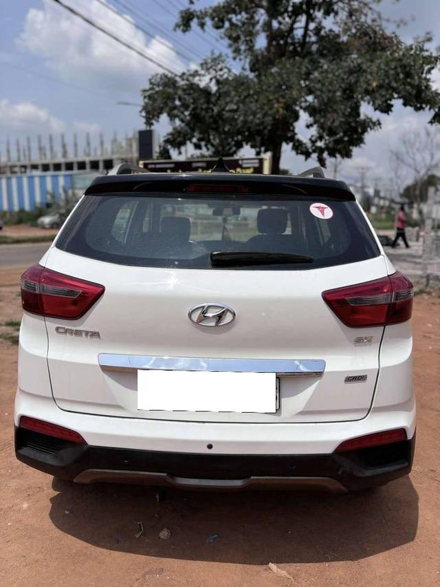 https://images10.gaadi.com/usedcar_image/4168303/original/processed_bddcb76f2b7de6d20273d78065388efb.jpg?imwidth=6402