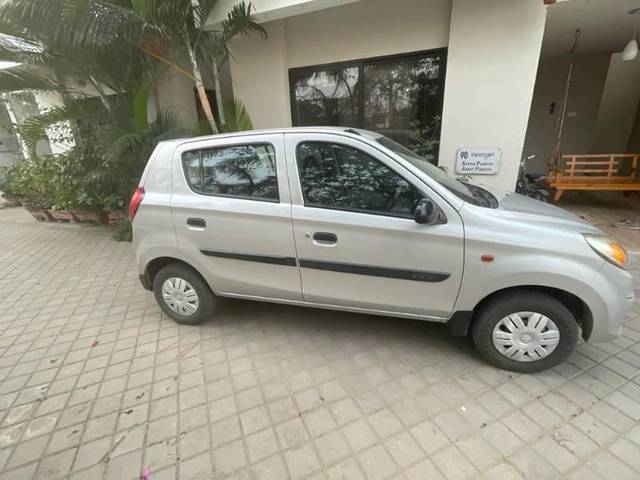 https://images10.gaadi.com/usedcar_image/4168363/original/processed_1cb07af0-e113-480e-bd42-1bd75e60c66d.jpg?imwidth=6401