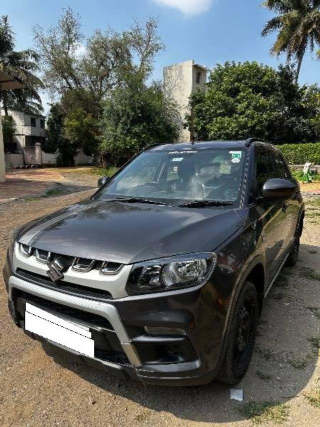 https://images10.gaadi.com/usedcar_image/4168548/original/processed_0790a9cd-e08e-486e-8c9a-c8c361f98986.jpg?imwidth=6402