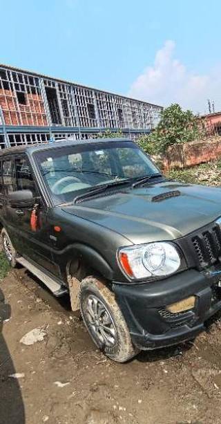 Mahindra Scorpio 2009-2014 Mahindra Scorpio M2DI