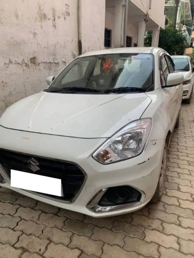 https://images10.gaadi.com/usedcar_image/4168713/original/processed_e82dc638-3373-4e78-8ad5-f6345a3a232f.jpg?imwidth=6400