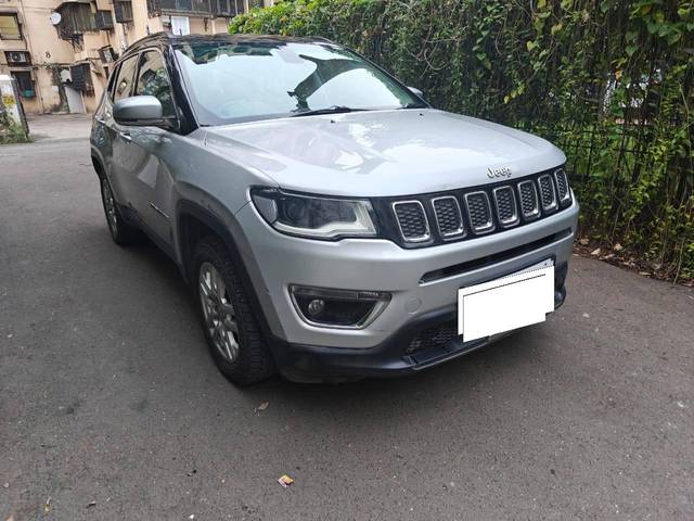 https://images10.gaadi.com/usedcar_image/4168728/original/processed_7e3323a2f94637aede814b441eac276a.jpeg?imwidth=6401