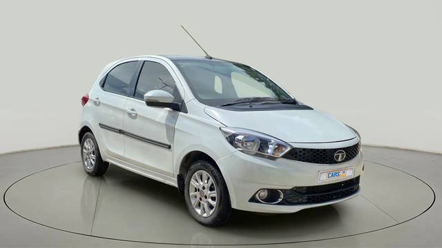 https://images10.gaadi.com/usedcar_image/4168891/original/b8c4a473d75cc7a715cb9b2f53eb4962.jpg?imwidth=6400