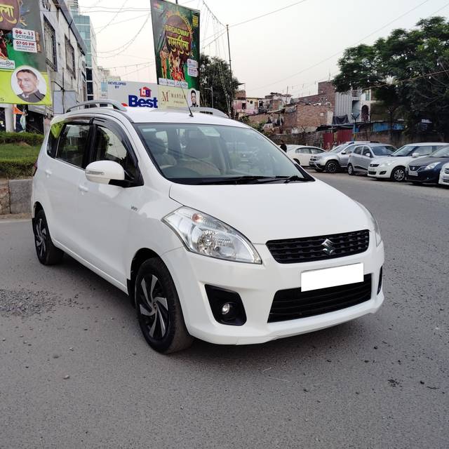 https://images10.gaadi.com/usedcar_image/4168998/original/processed_58fd66ec2c7af61b0385a2374dd46b8d.jpg?imwidth=6400