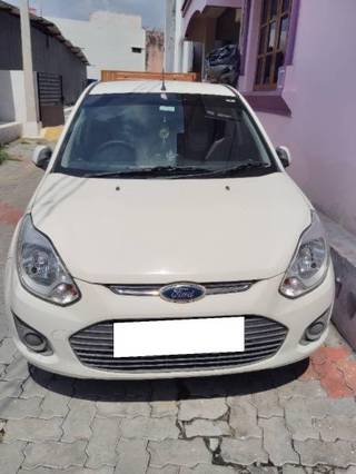 Ford Figo 2012-2015 Ford Figo Petrol LXI