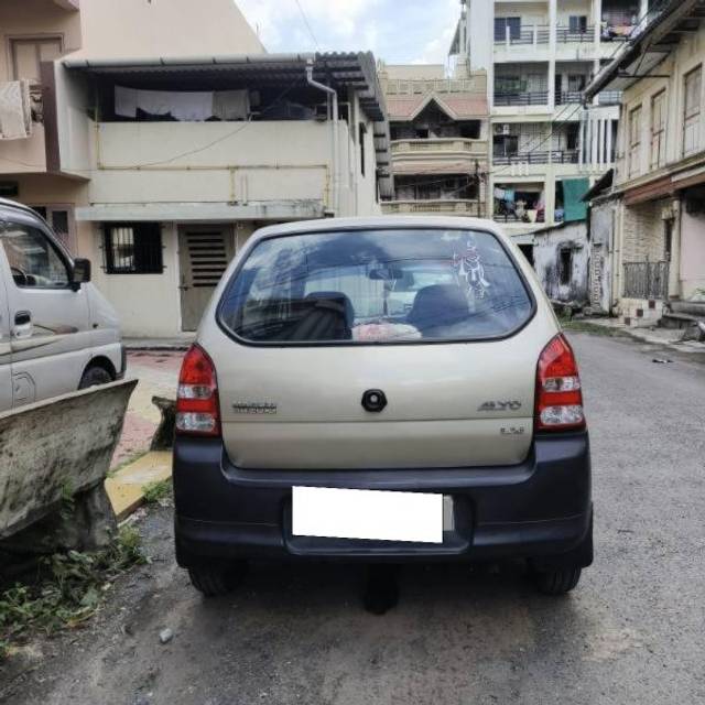 https://images10.gaadi.com/usedcar_image/4169103/original/processed_0b22b9ad-4198-4d71-9e44-bcedbc476662.jpg?imwidth=6401