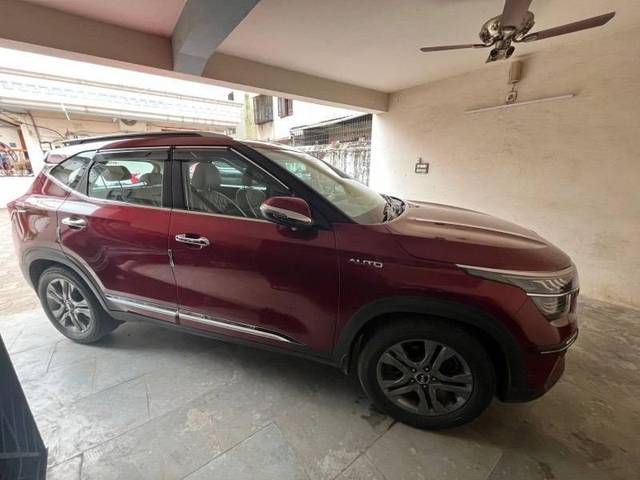 https://images10.gaadi.com/usedcar_image/4169202/original/processed_5b4d4d0b-5ce6-434d-9825-f28d5fde3566.jpg?imwidth=6400