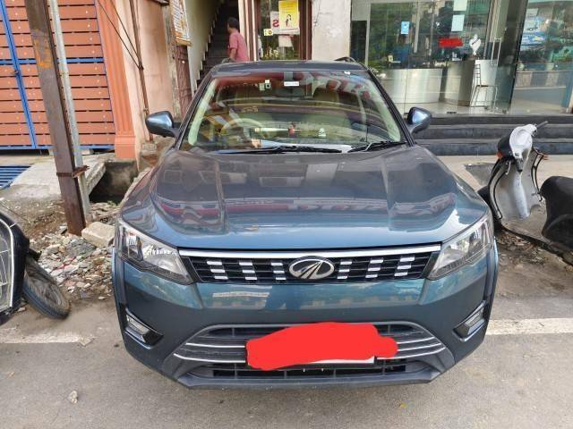 https://images10.gaadi.com/usedcar_image/4169204/original/processed_28f4eabb-0618-4f3b-afd6-cbebc63d2238.jpg?imwidth=6401