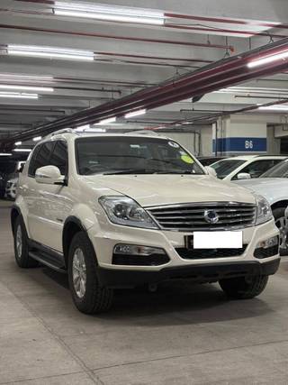 Mahindra Ssangyong Rexton Mahindra Ssangyong Rexton RX7