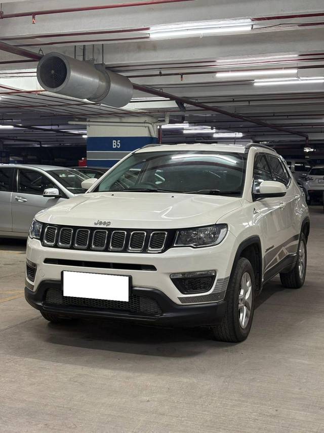 https://images10.gaadi.com/usedcar_image/4169311/original/processed_2f05dc6d266826e4a782041403e858c0.jpg?imwidth=6402