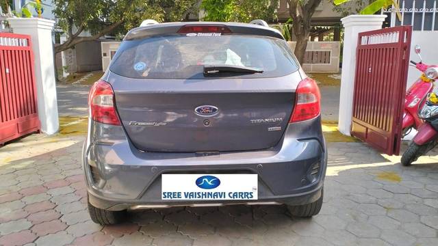 https://images10.gaadi.com/usedcar_image/4169401/original/processed_0070769598c8a6df56dc0539ae3ea852.jpg?imwidth=6401