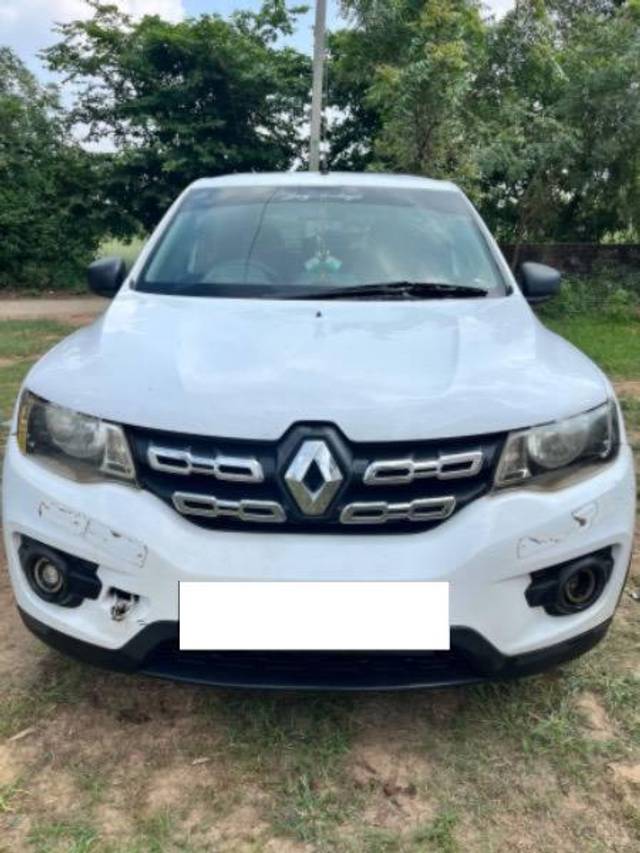 https://images10.gaadi.com/usedcar_image/4169500/original/processed_8c403939-d141-4293-bb43-0042fcd599ab.jpg?imwidth=6400