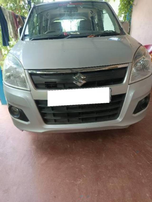 https://images10.gaadi.com/usedcar_image/4169593/original/processed_8abd9bf2-5089-4db0-984b-c7ab67131066.jpg?imwidth=6402