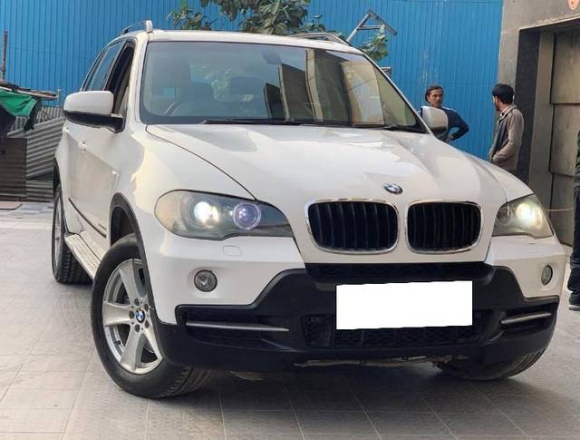 https://images10.gaadi.com/usedcar_image/4169763/original/processed_44d0cc65-76f6-4b68-9132-af8f3254ac45.jpeg?imwidth=6400