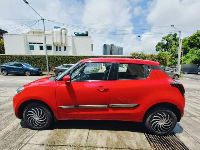 https://images10.gaadi.com/usedcar_image/4169771/original/processed_ca576a8157fdd5ab7f88fe85b4f56fce.jpeg?imwidth=6400