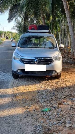 Renault Lodgy Renault Lodgy 110PS RxZ 8 Seater