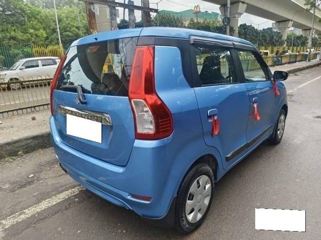 https://images10.gaadi.com/usedcar_image/4170186/original/processed_22c776489a8edd97a9a1a32f4dcf71cc.jpg?imwidth=6402