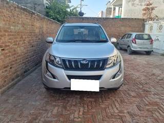 Mahindra XUV500 Mahindra XUV500 W10 2WD