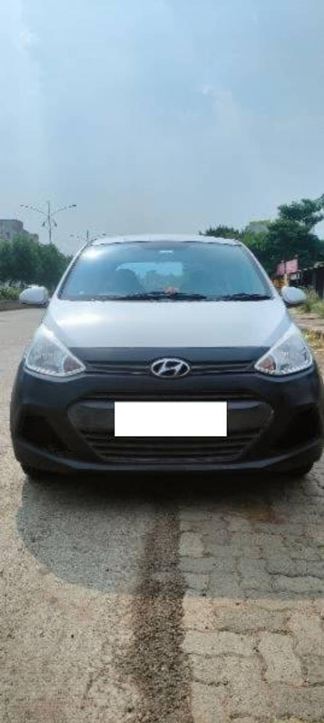 https://images10.gaadi.com/usedcar_image/4170225/original/processed_f8a6c4db-dad0-4f0e-b13c-8eedef95f545.jpg?imwidth=6400