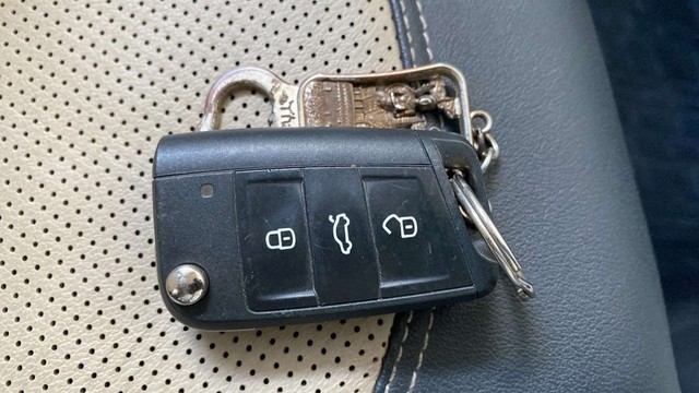 Second-hand 2022 Skoda Slavia 1.0 TSI Style AT BSVI for sale in Chennai-19