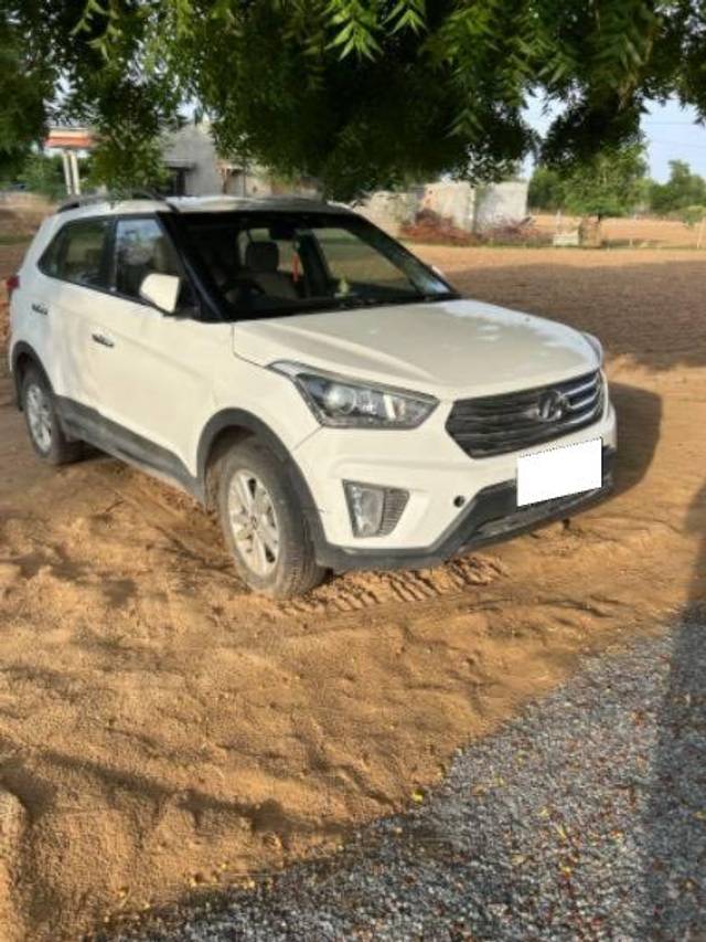 https://images10.gaadi.com/usedcar_image/4170260/original/processed_676206dd-a2c1-41bd-b64a-8dc5e53441b1.jpeg?imwidth=6400