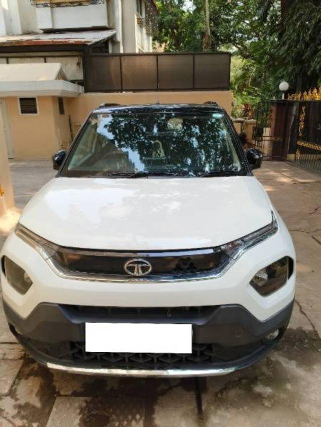 https://images10.gaadi.com/usedcar_image/4170389/original/processed_7038e365-3f0b-4adb-94a6-f25acabfe2c6.jpg?imwidth=6402