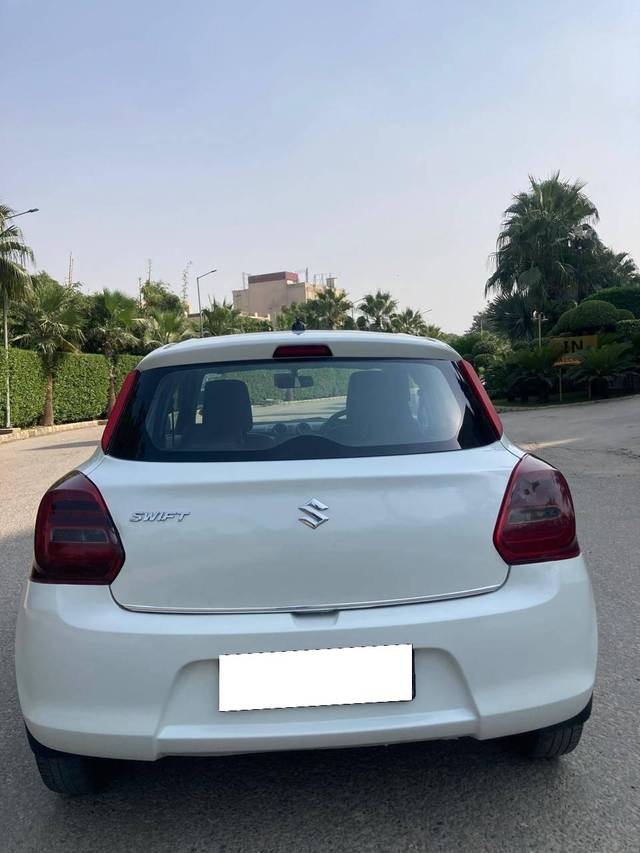 https://images10.gaadi.com/usedcar_image/4170524/original/processed_df0d58f28bf0e3939bd48af4fefb3d46.jpg?imwidth=6402