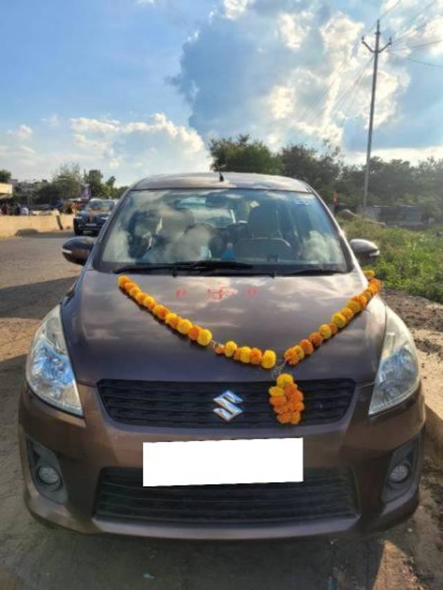 https://images10.gaadi.com/usedcar_image/4170525/original/processed_cd0f7697-f198-4f09-9052-fadc7f3c5ba1.jpg?imwidth=6400