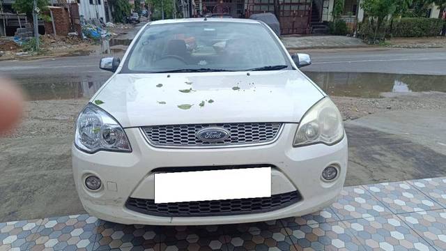 https://images10.gaadi.com/usedcar_image/4170528/original/b451dc516caed5c552a2a3d665c0c0a0.jpg?imwidth=6400